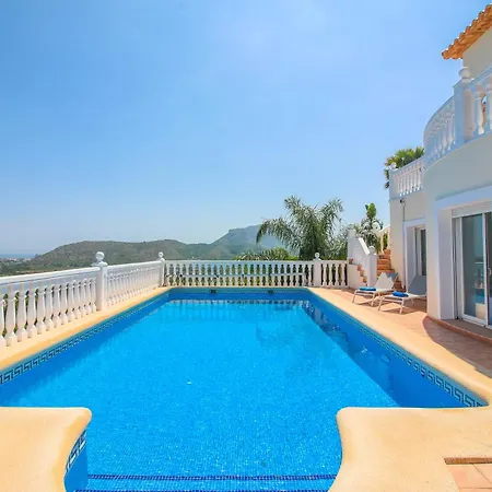 La Sella Dj Villa