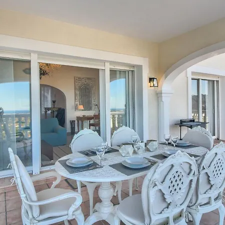 Villa La Sella Dj